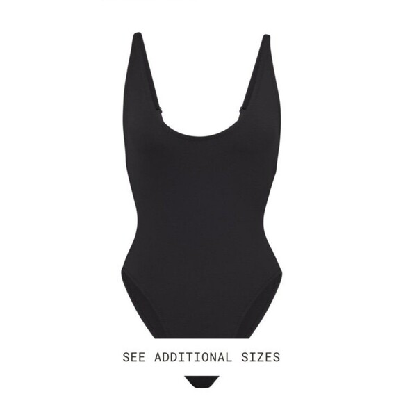 SKIMS Other - Skims RECYCLED SWIM SCOOP NECK ONE PIECE Onyx